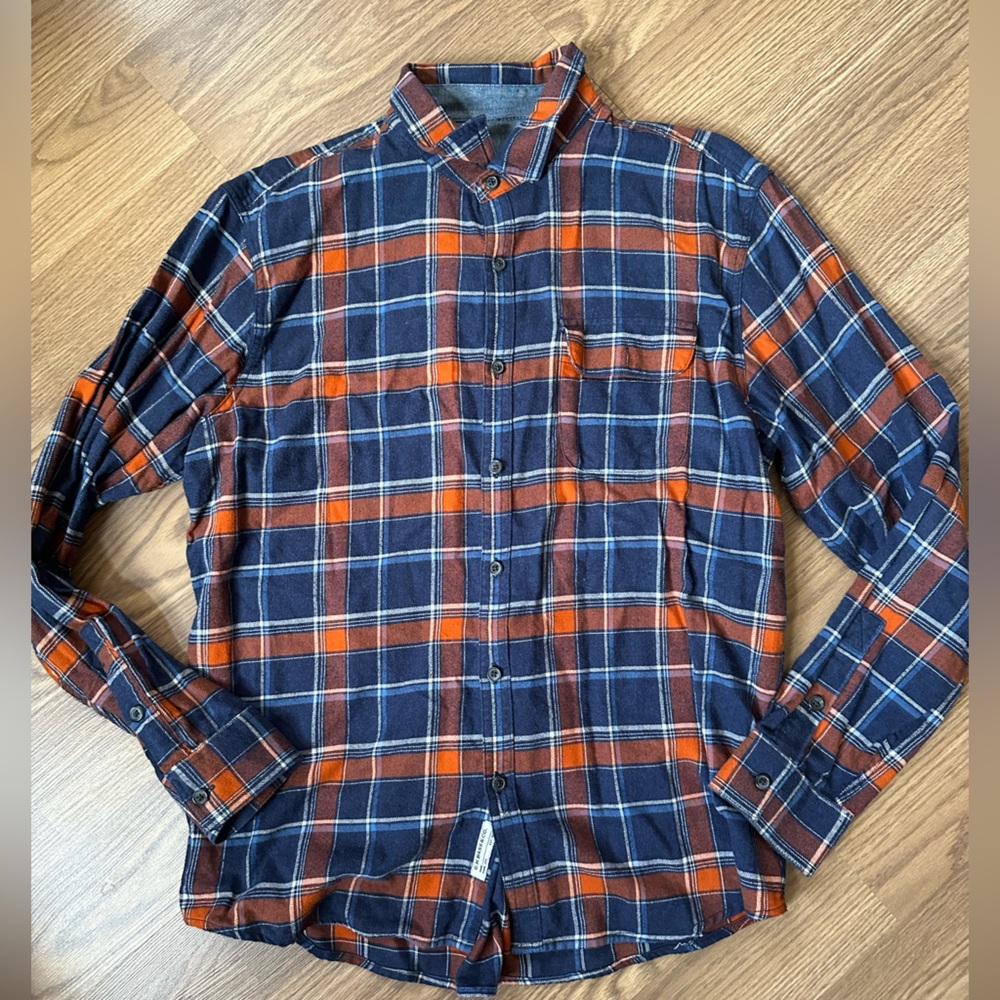 G.H.BASS Men’s Flannel Plaid Button Down Shirt